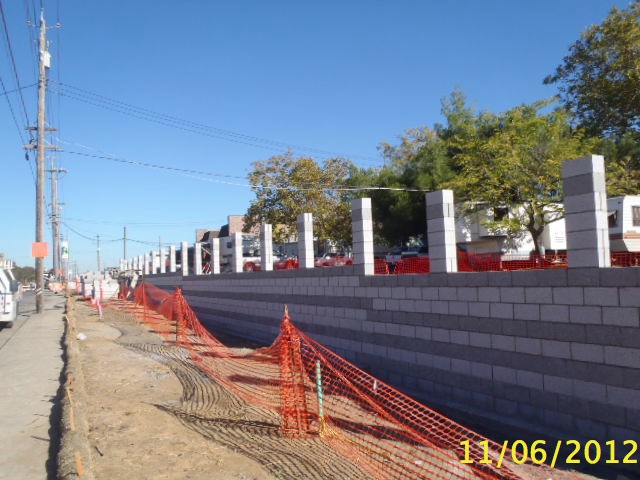 New retaining wall at Pratt and Auburn taking shap
